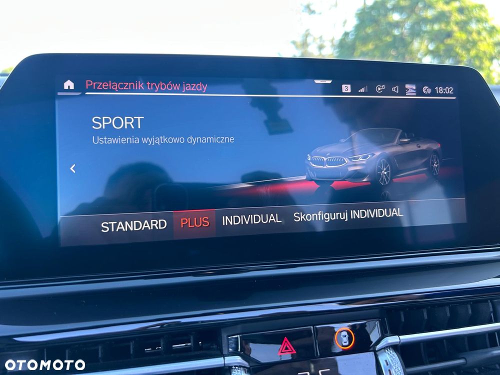 BMW Seria 8 M850i xDrive - 32