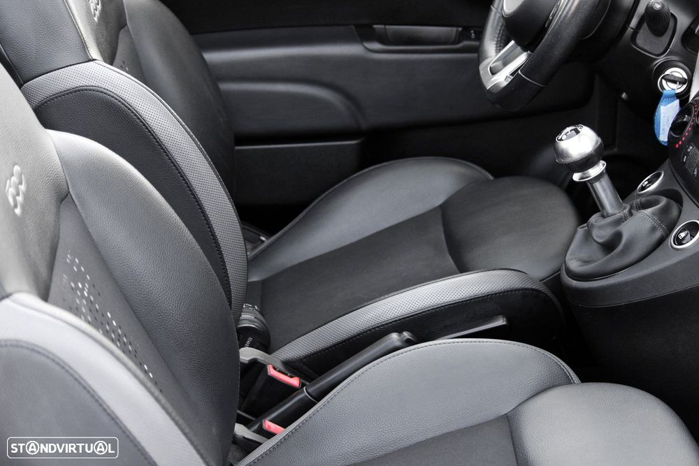 Fiat 500C 1.0 Hybrid Connect - 14