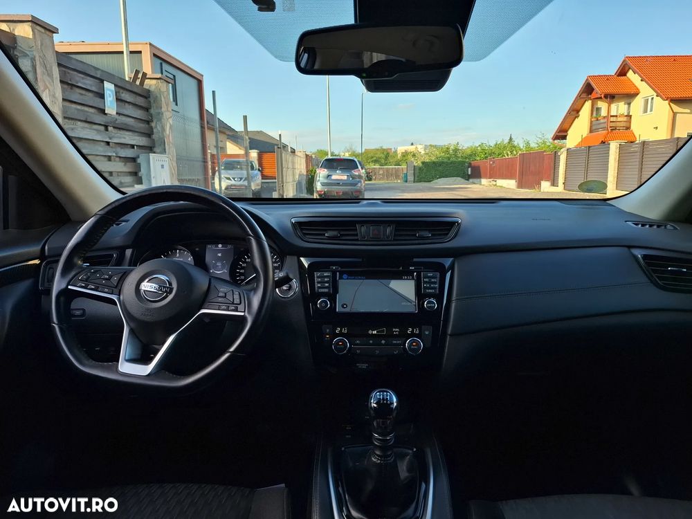 Nissan X-Trail 1.6 dCi N-Connecta - 11
