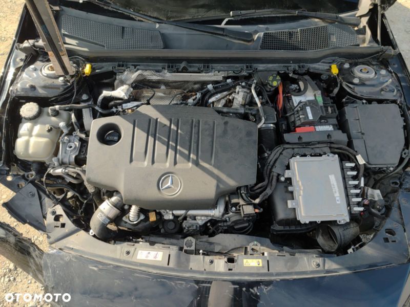 Mercedes-Benz CLA 200 d 8G-DCT AMG Line - 23