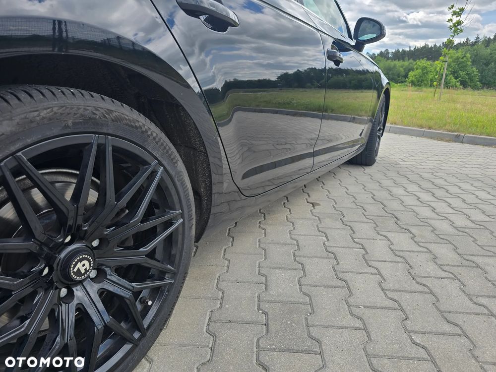 Audi A4 Avant - 25
