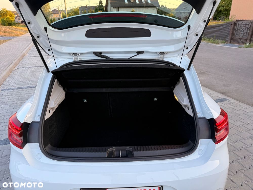 Renault Clio 1.0 TCe Intens - 28