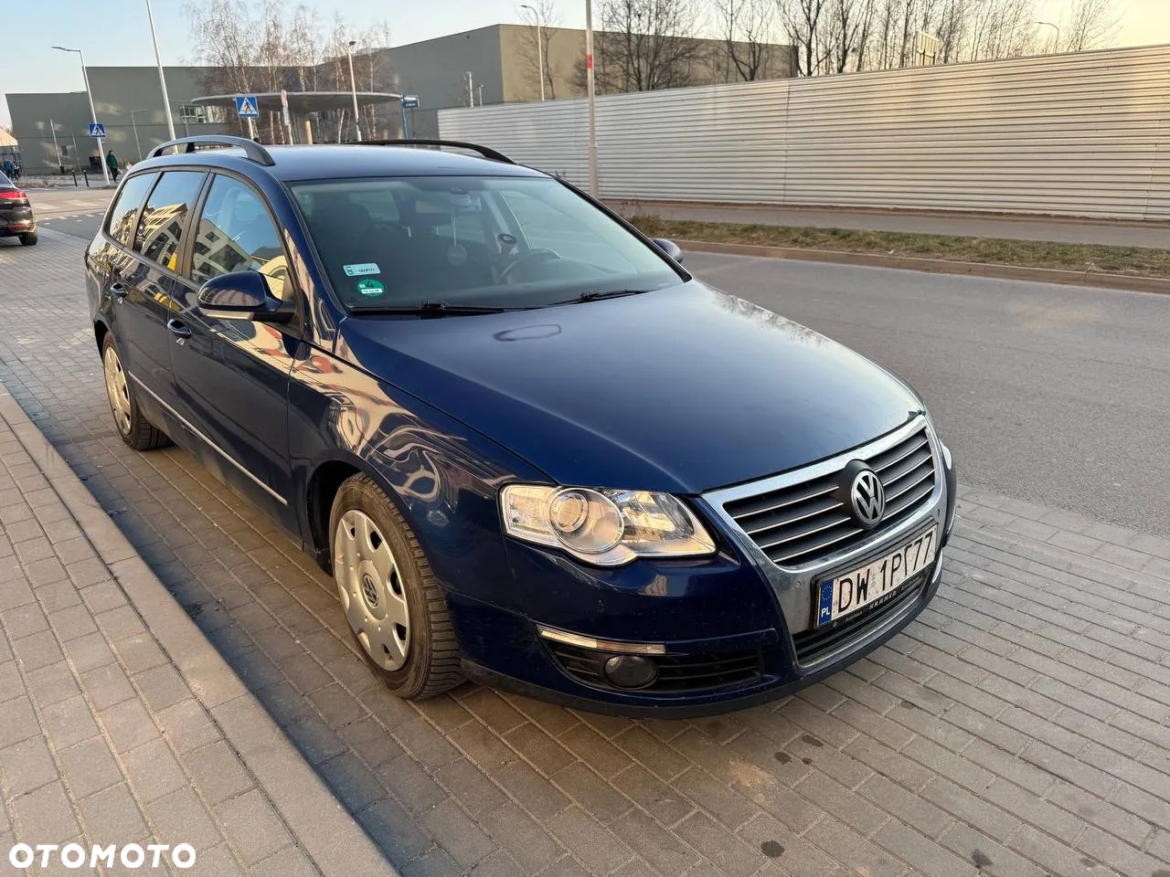 Volkswagen Passat 2.0 TDI DPF Sportline DSG - 2