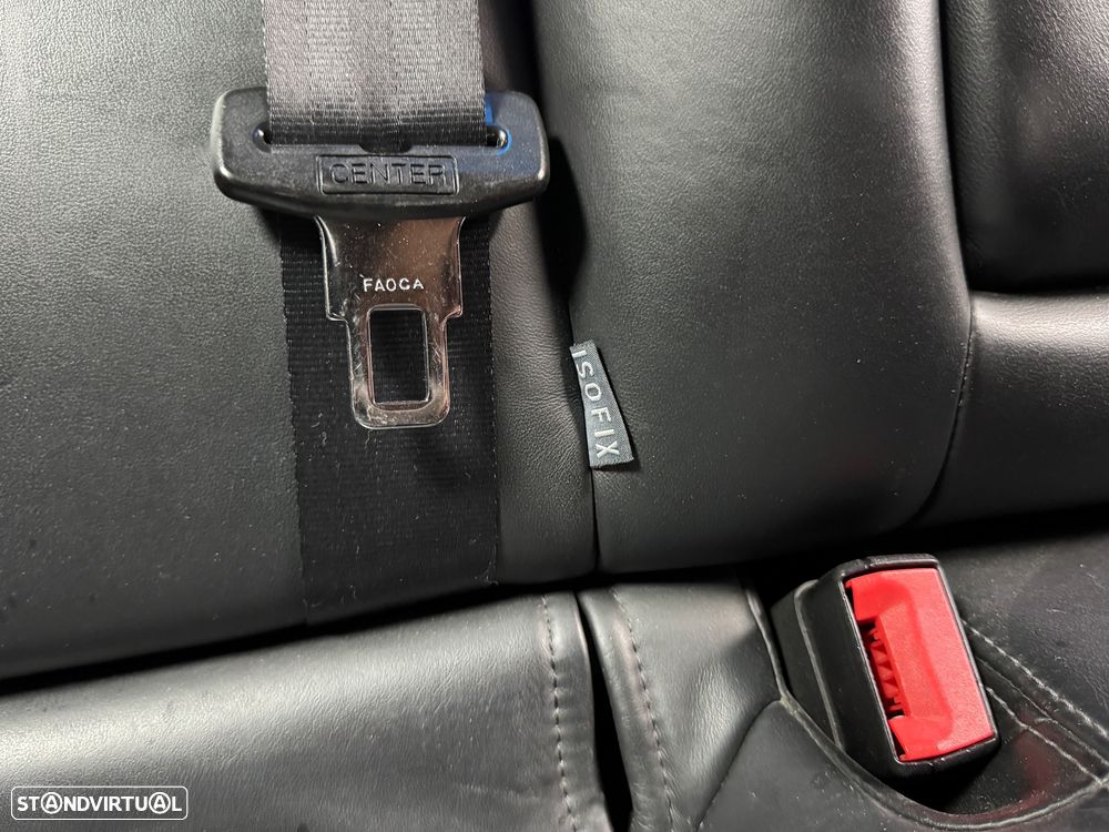 Toyota Avensis SW 2.0 D-4D Exclusive +Pele+GPS - 45
