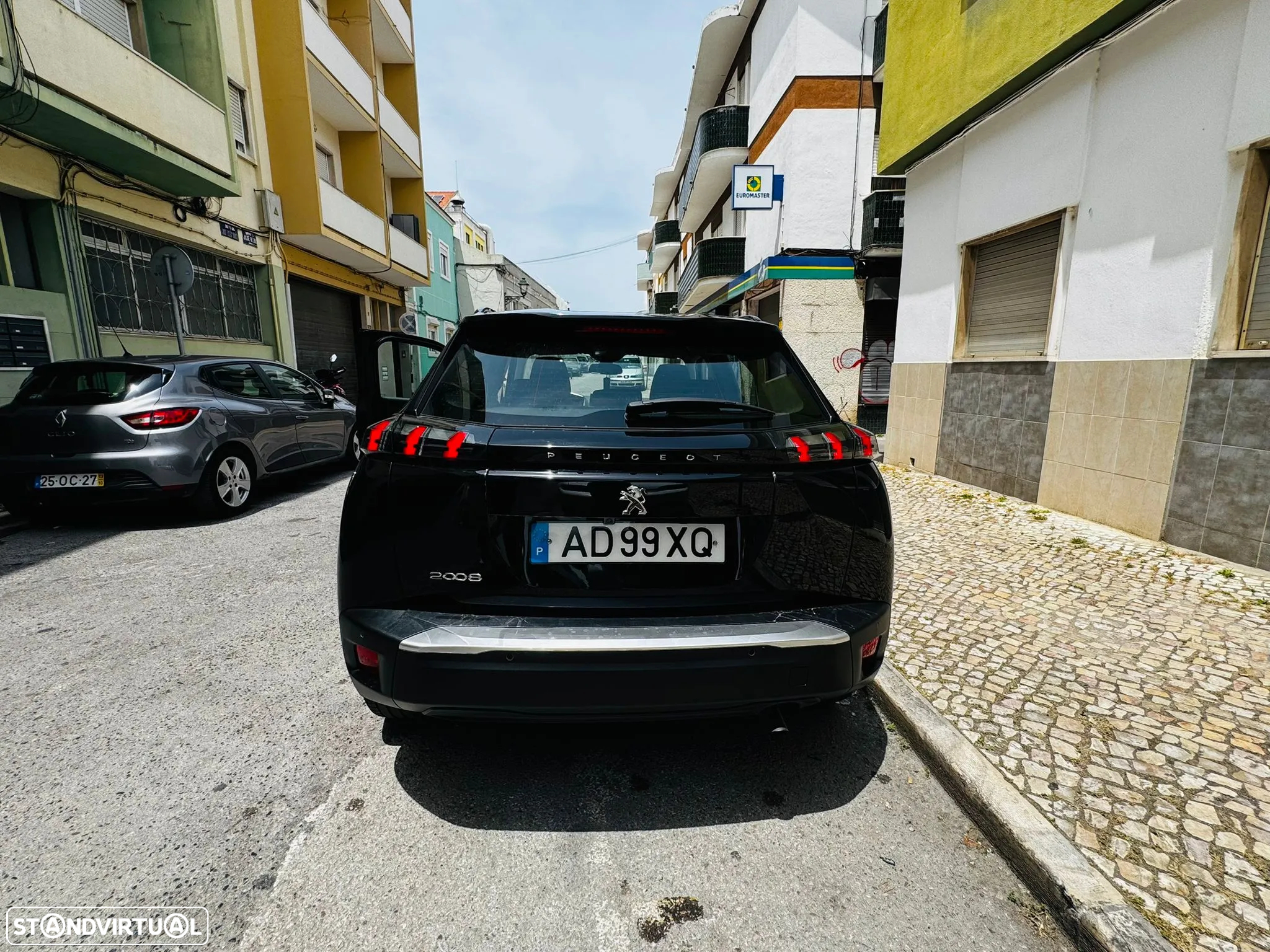 Peugeot 2008 1.2 PureTech Allure Pack - 9