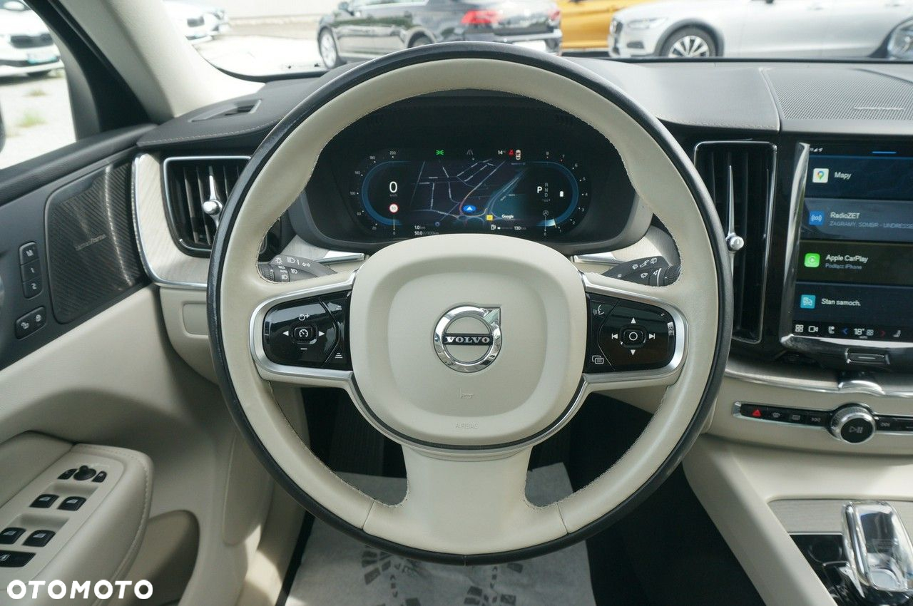Volvo XC 60 - 12