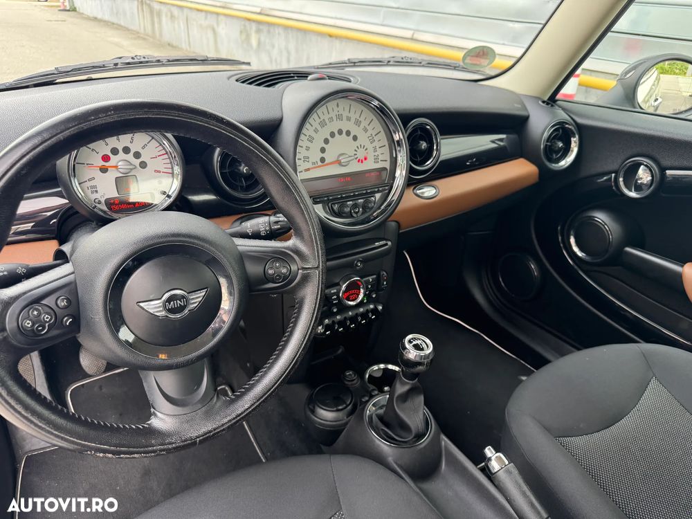 Mini ONE Classic Trim - 11