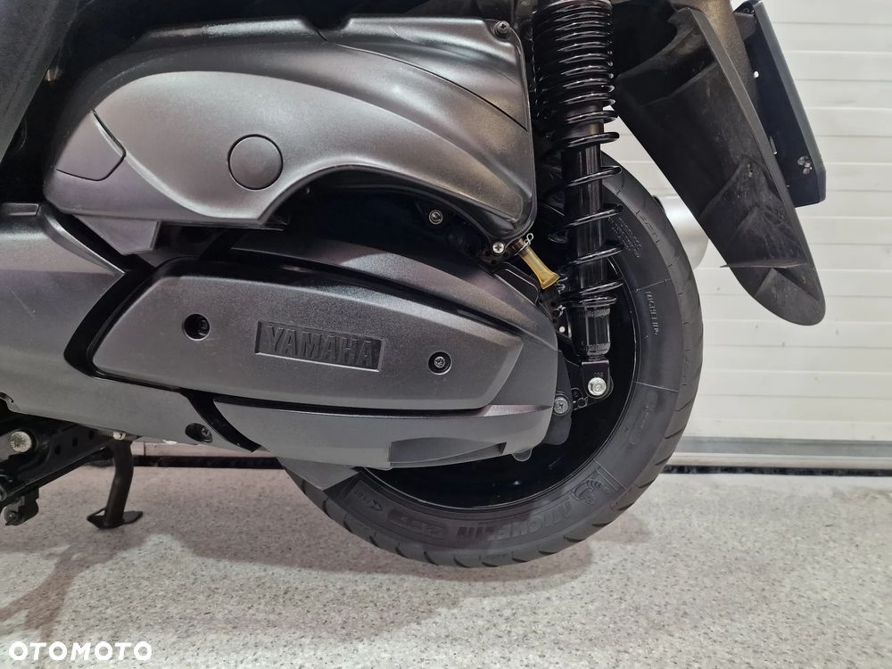 Yamaha Majesty - 8