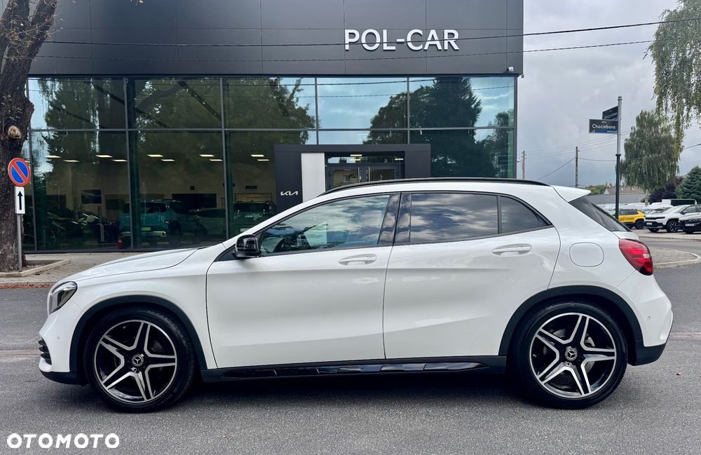 Mercedes-Benz GLA 200 7G-DCT AMG Line - 1