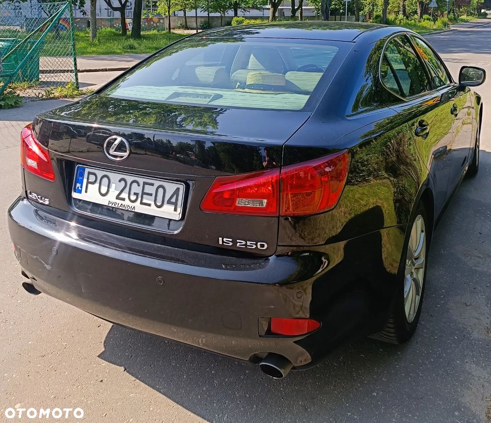 Lexus IS 250 Prestige - 9