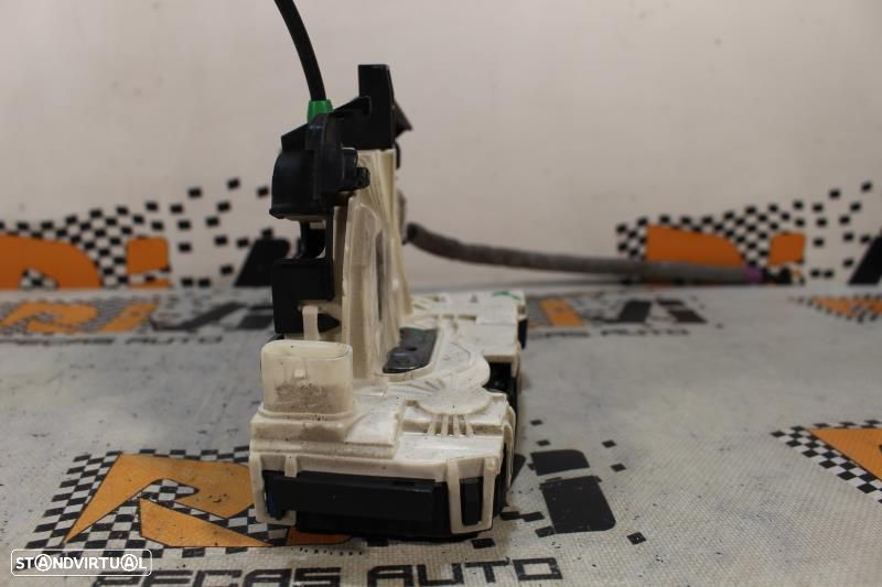 Fecho Da Porta Frente Direita Mercedes-Benz E-Class Coupé (C207)  A207 - 2