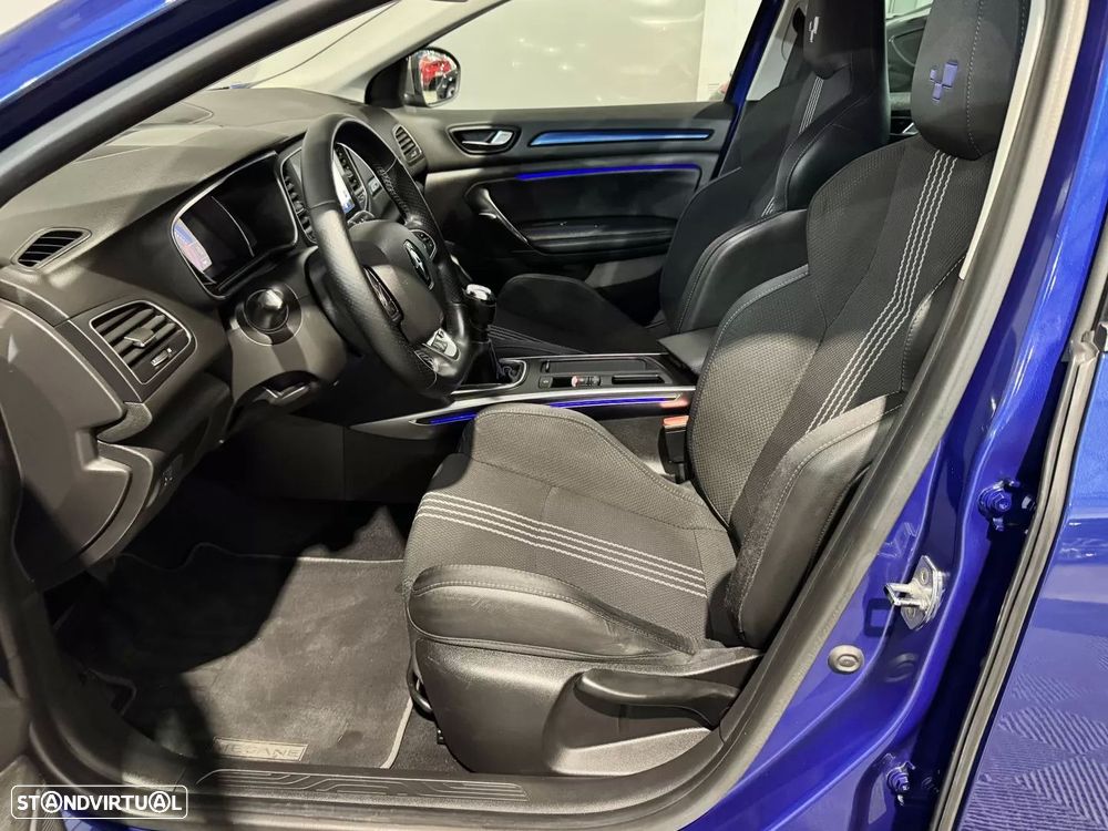 Renault Mégane Sport Tourer 1.5 dCi GT Line - 43