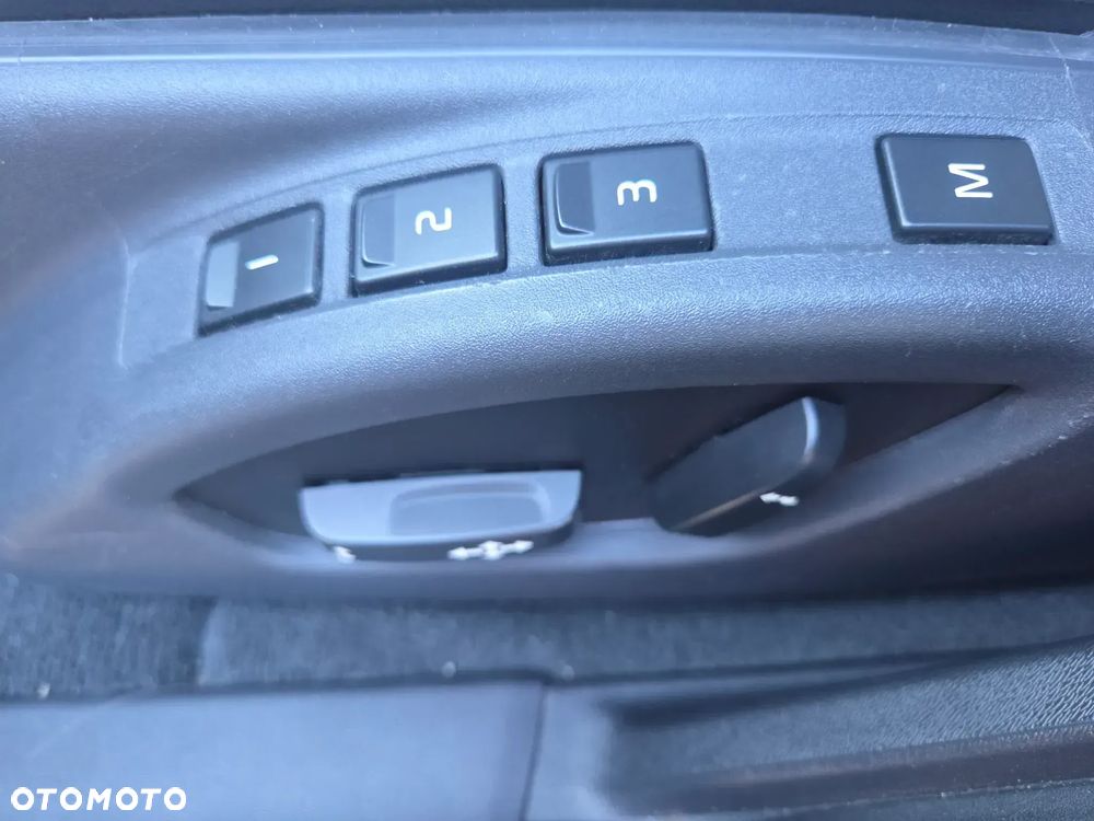 Volvo V60 D4 Geartronic Summum - 18