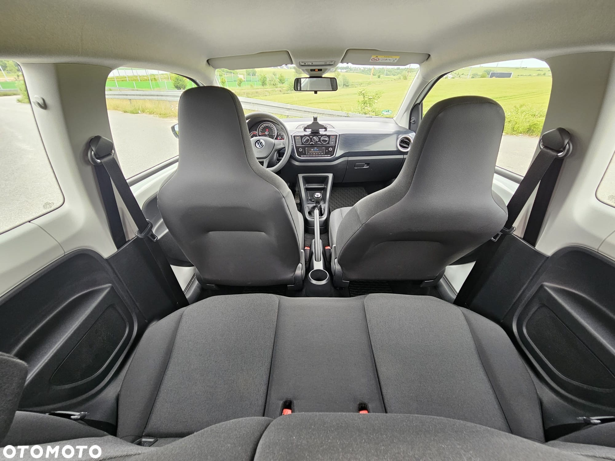 Volkswagen up! - 21
