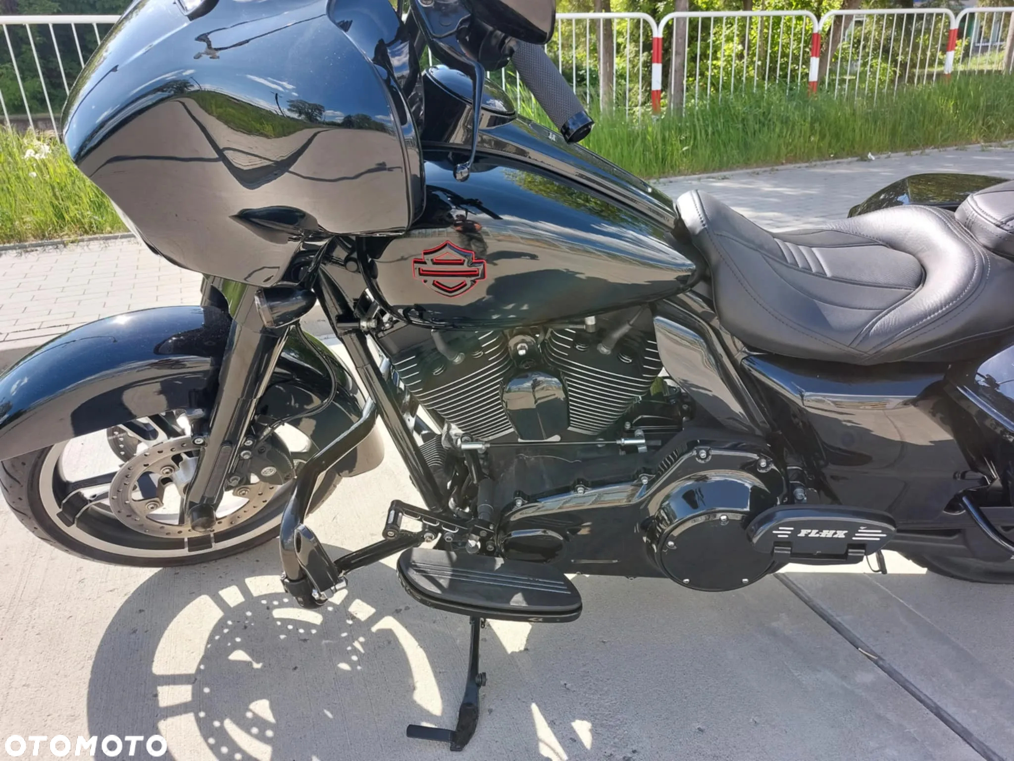 Harley-Davidson FLHXS Special - 34