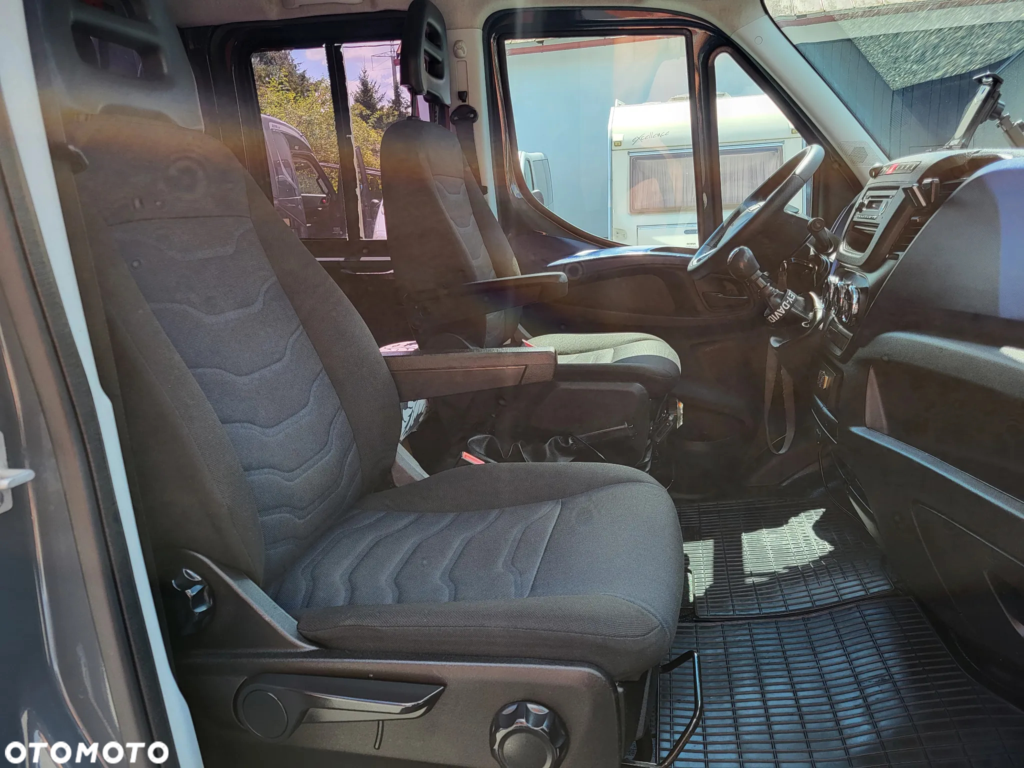 Iveco Daily - 12