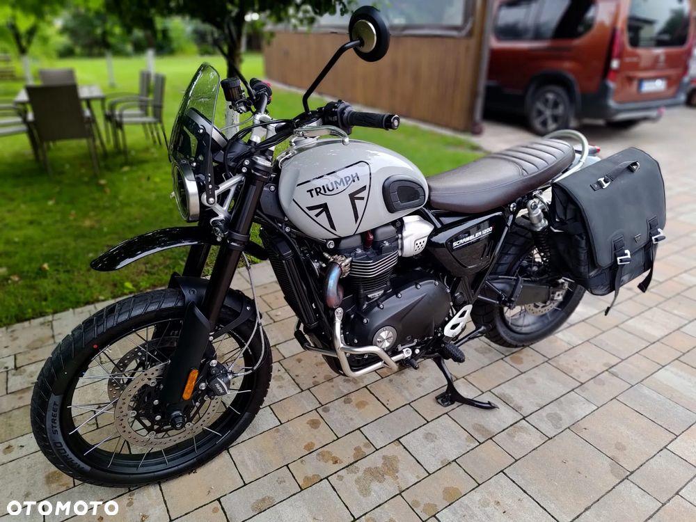 Triumph Scrambler - 2