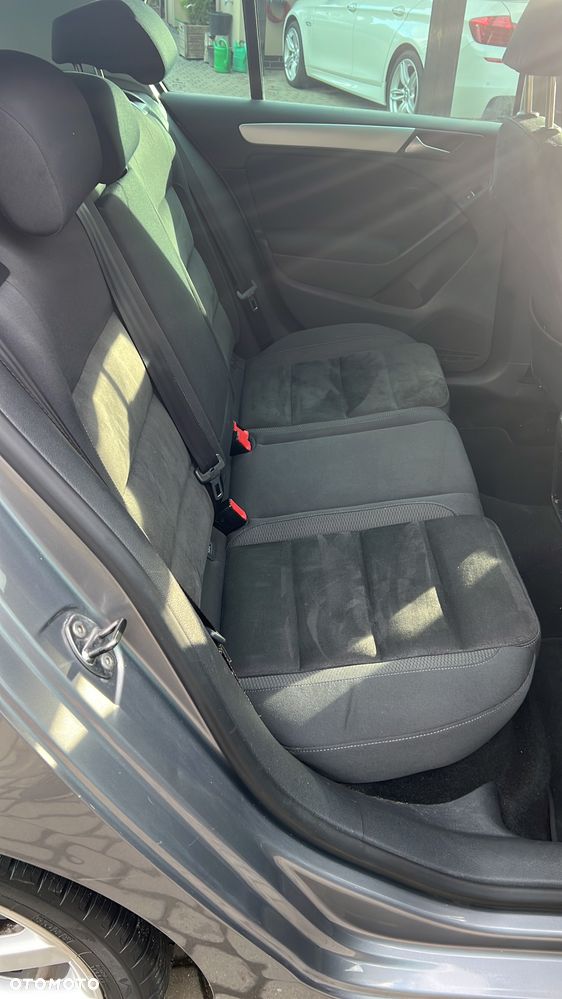Volkswagen Golf - 15