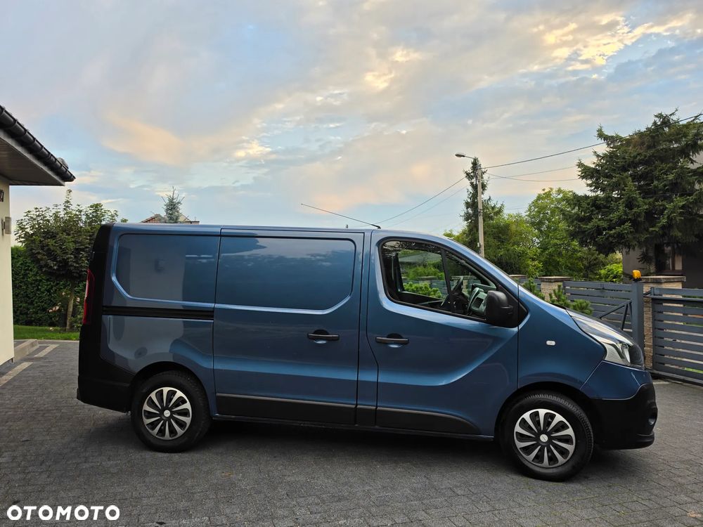 Renault TRAFIC - 6