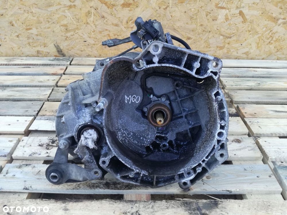 fiat grande punto skrzynia biegów fgp 55192042 manualna 1.3 diesel 90 km - 1