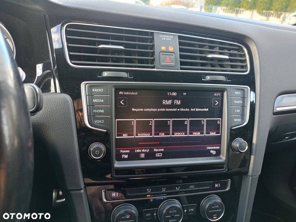 Volkswagen Golf R 4Motion BlueMotion Technology DSG - 11