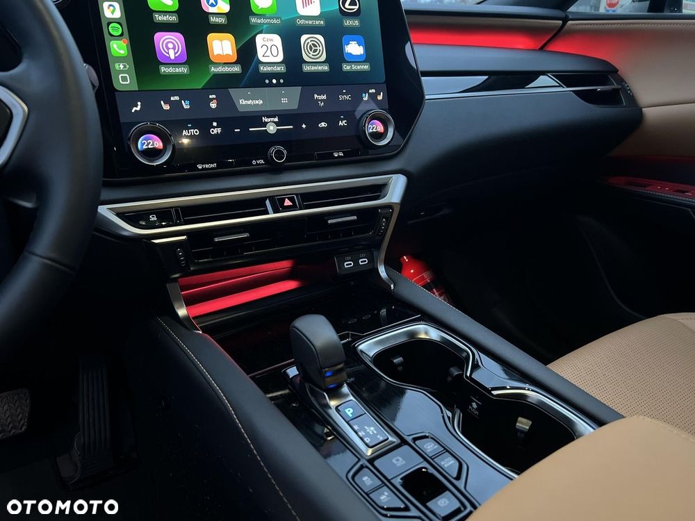 Lexus RX 450h+ Prestige - 26