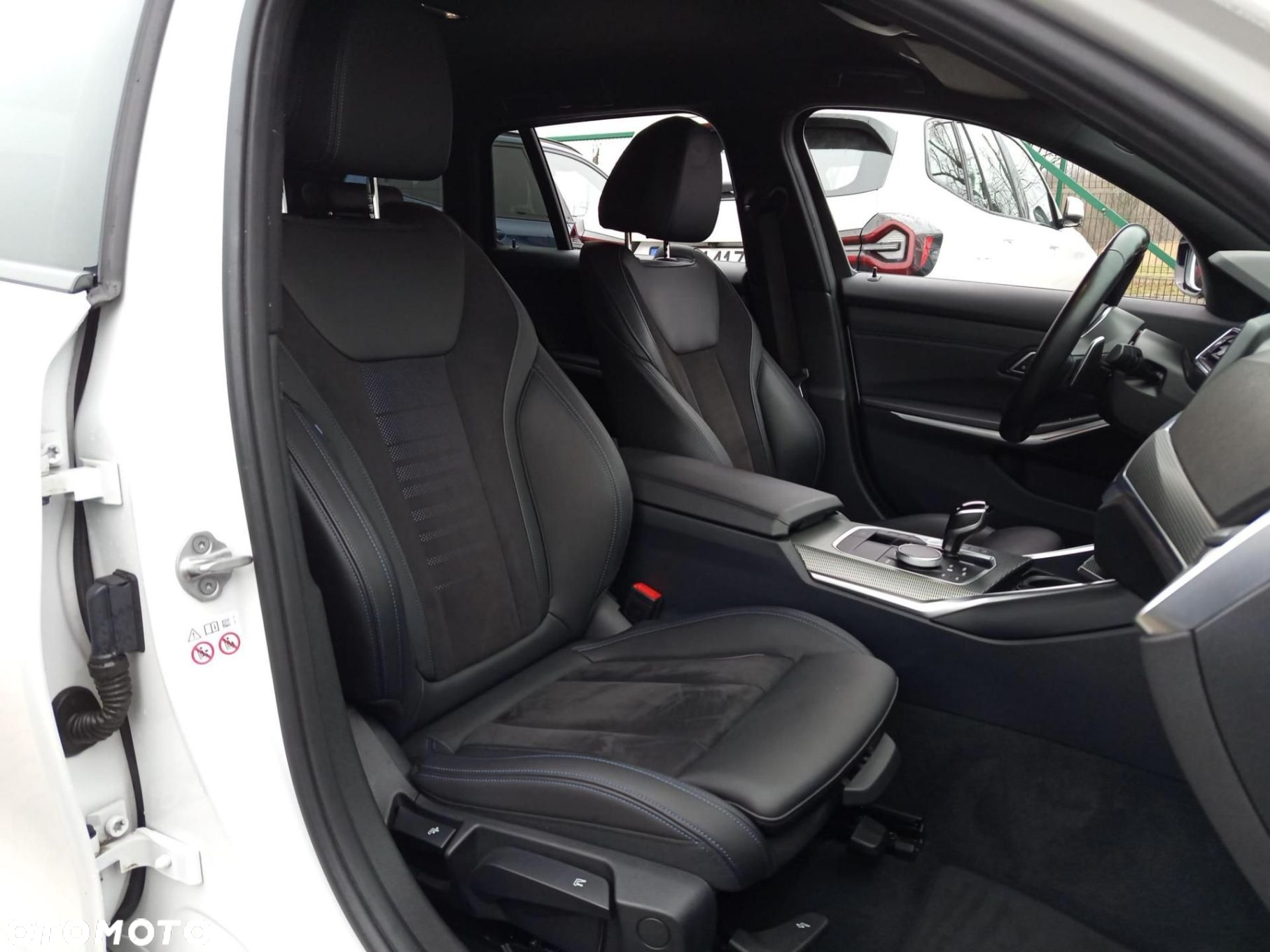 BMW Seria 3 - 16