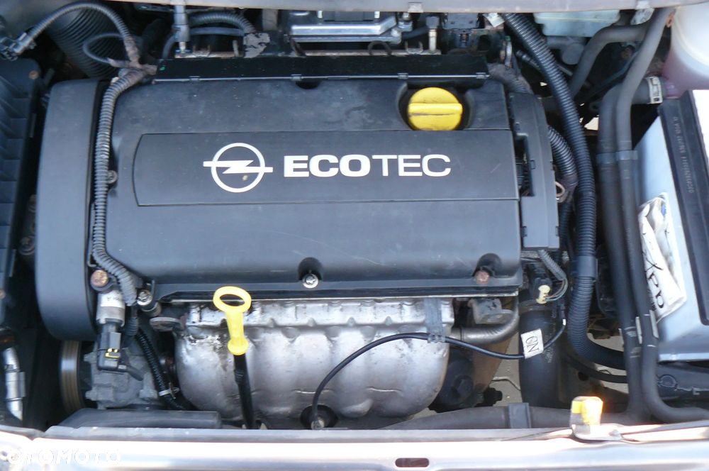 Opel Zafira - 35