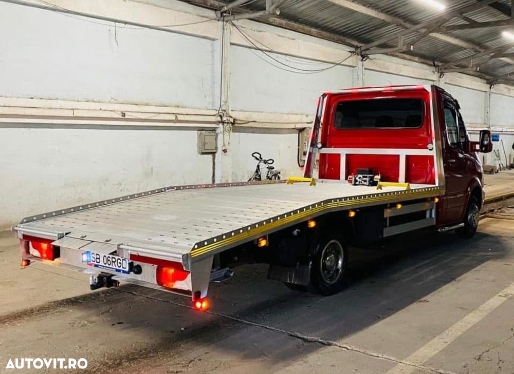 Mercedes-Benz Sprinter - 2