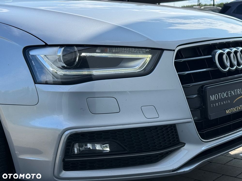 Audi A4 Avant 2.0 TDI DPF multitronic S line Sportpaket - 39