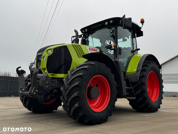 Claas Arion 650