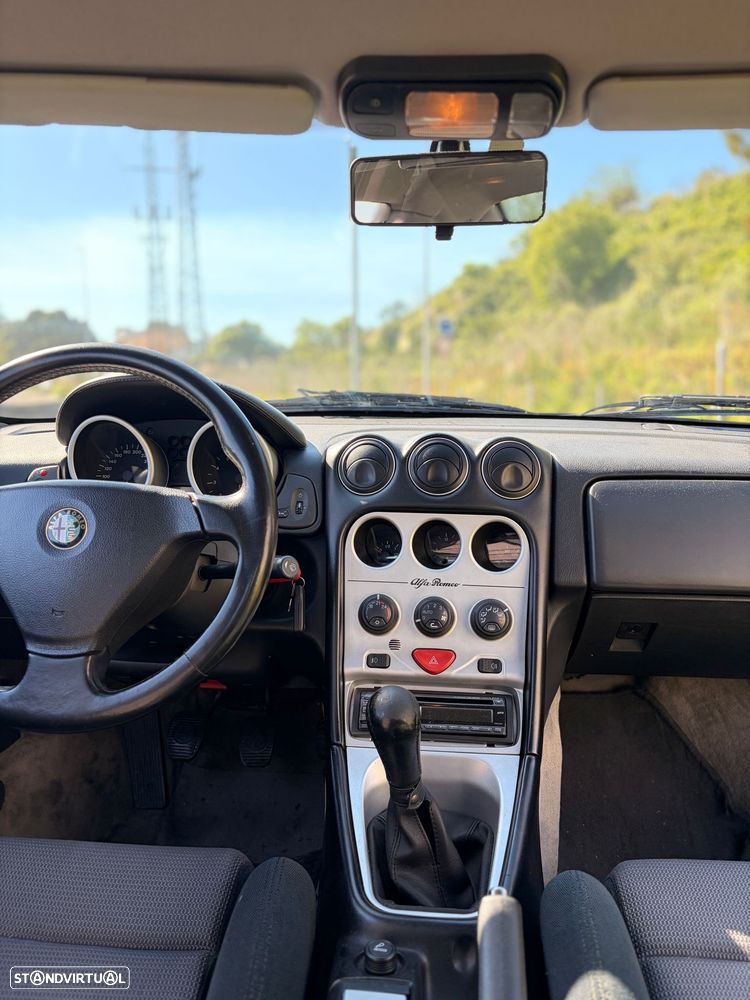 Alfa Romeo GTV 1.8 TS - 21