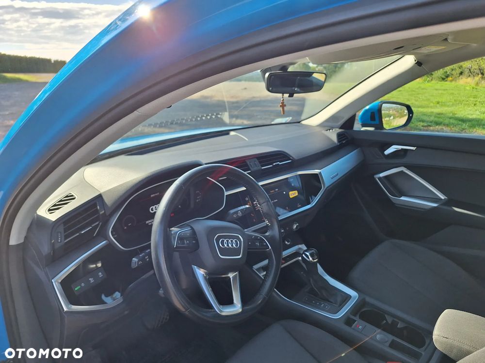 Audi Q3 40 TDI Quattro S Line S tronic - 4