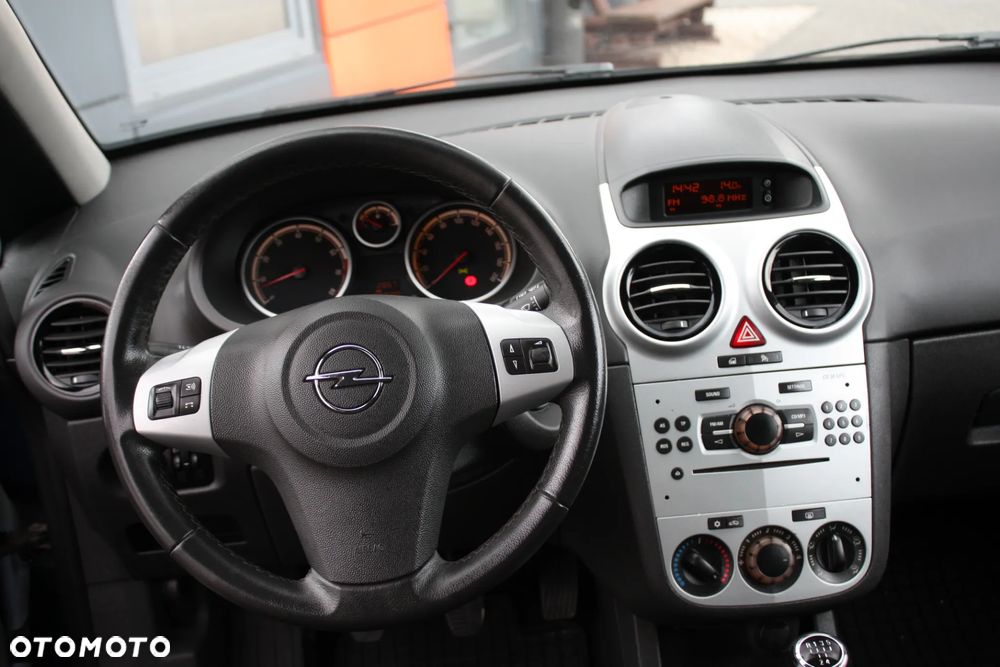 Opel Corsa 1.2 16V Graphite - 7