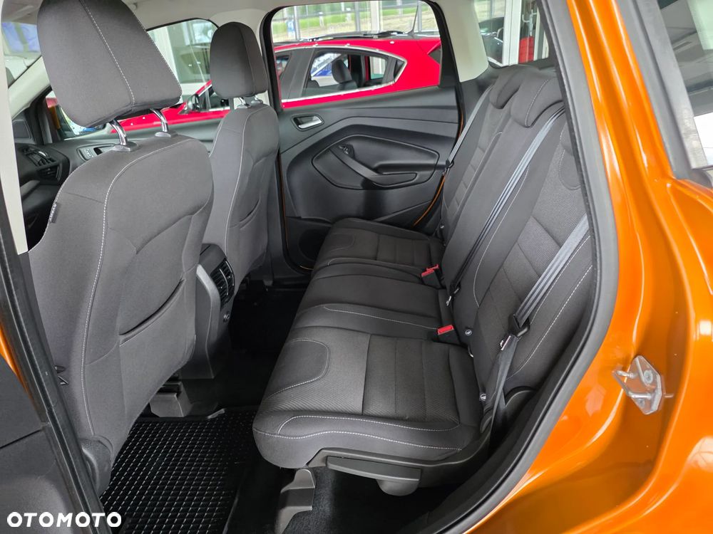 Ford Kuga - 18