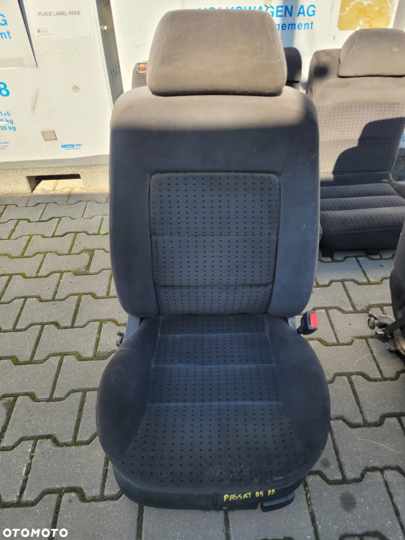 FOTELE FOTEL PRZÓD KANAPA TYŁ VW PASSAT B5 - 4
