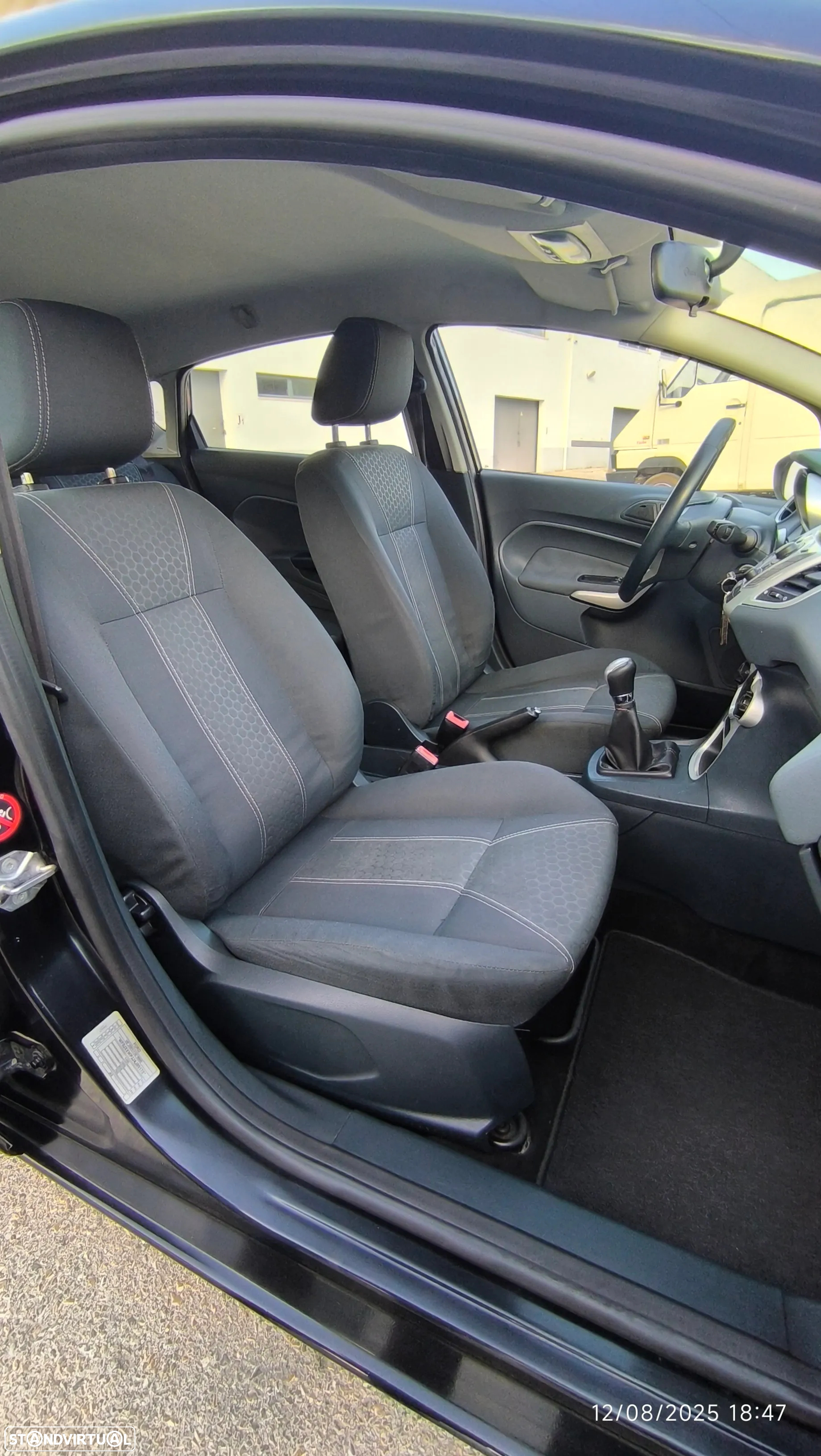 Ford Fiesta 1.25 Titanium - 46