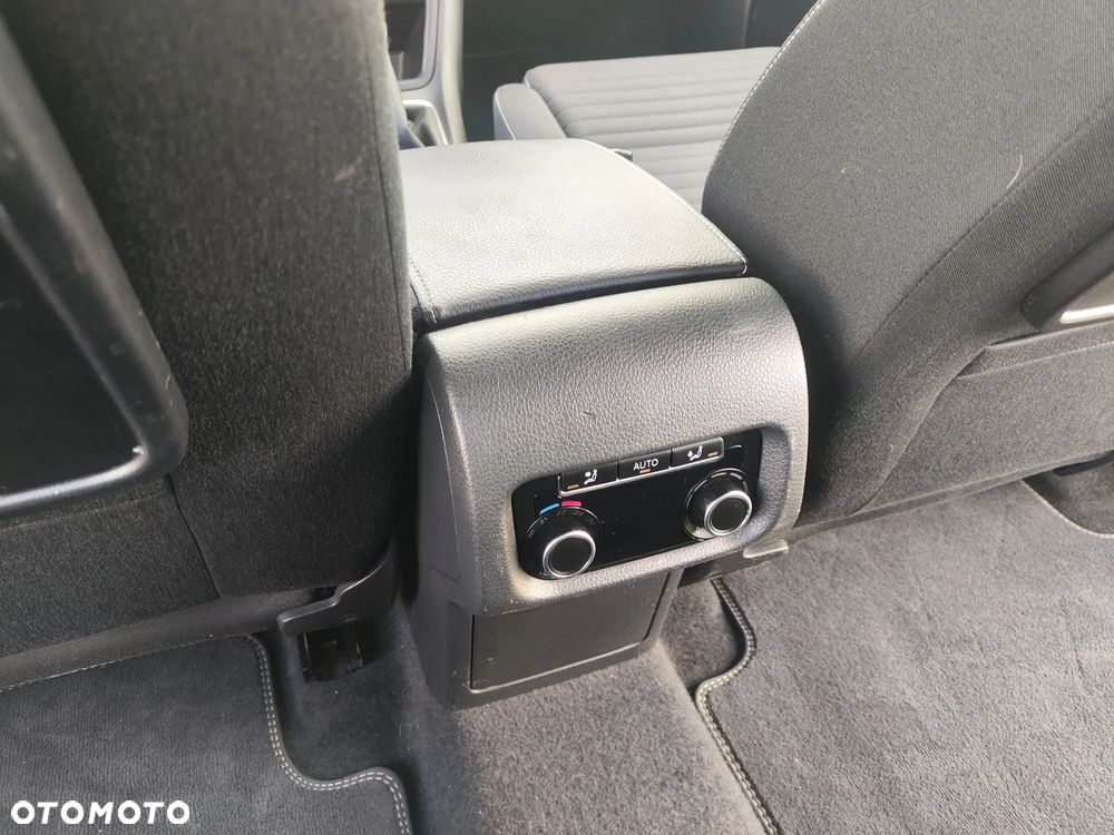 Volkswagen Sharan 2.0 TDI BlueMotion Technology Cup - 10