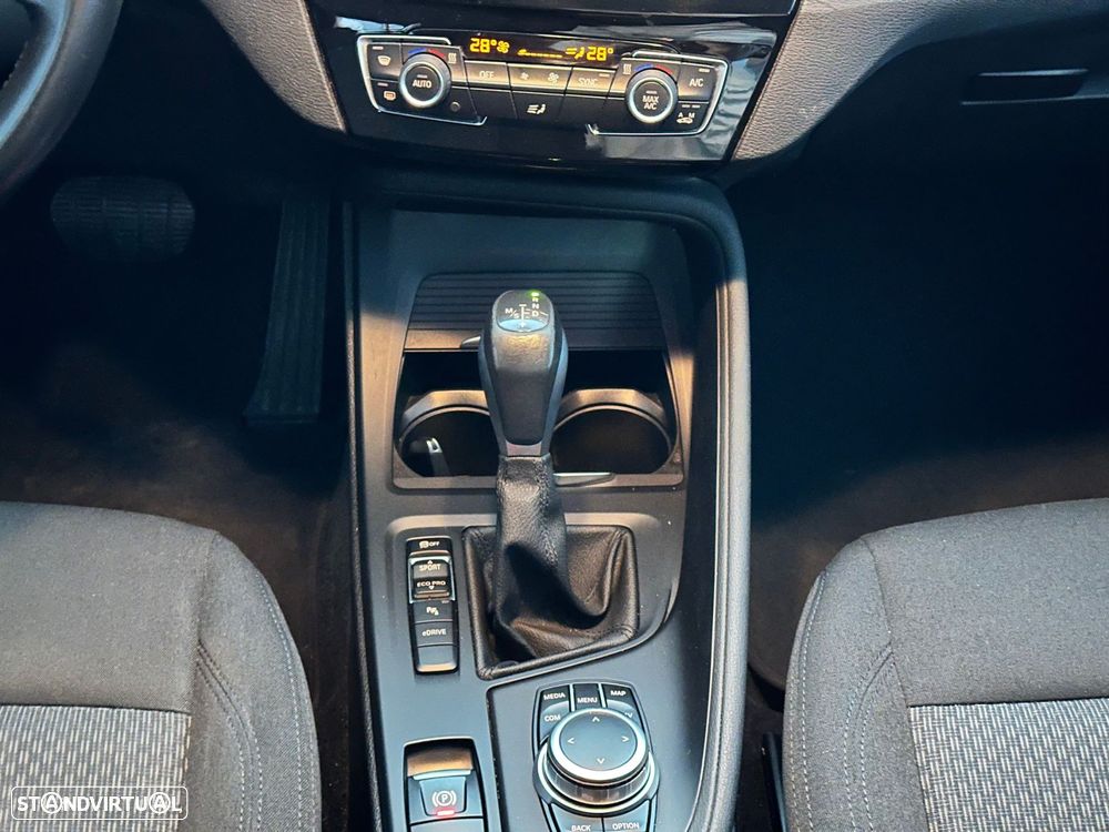 BMW X1 25 e xDrive - 24