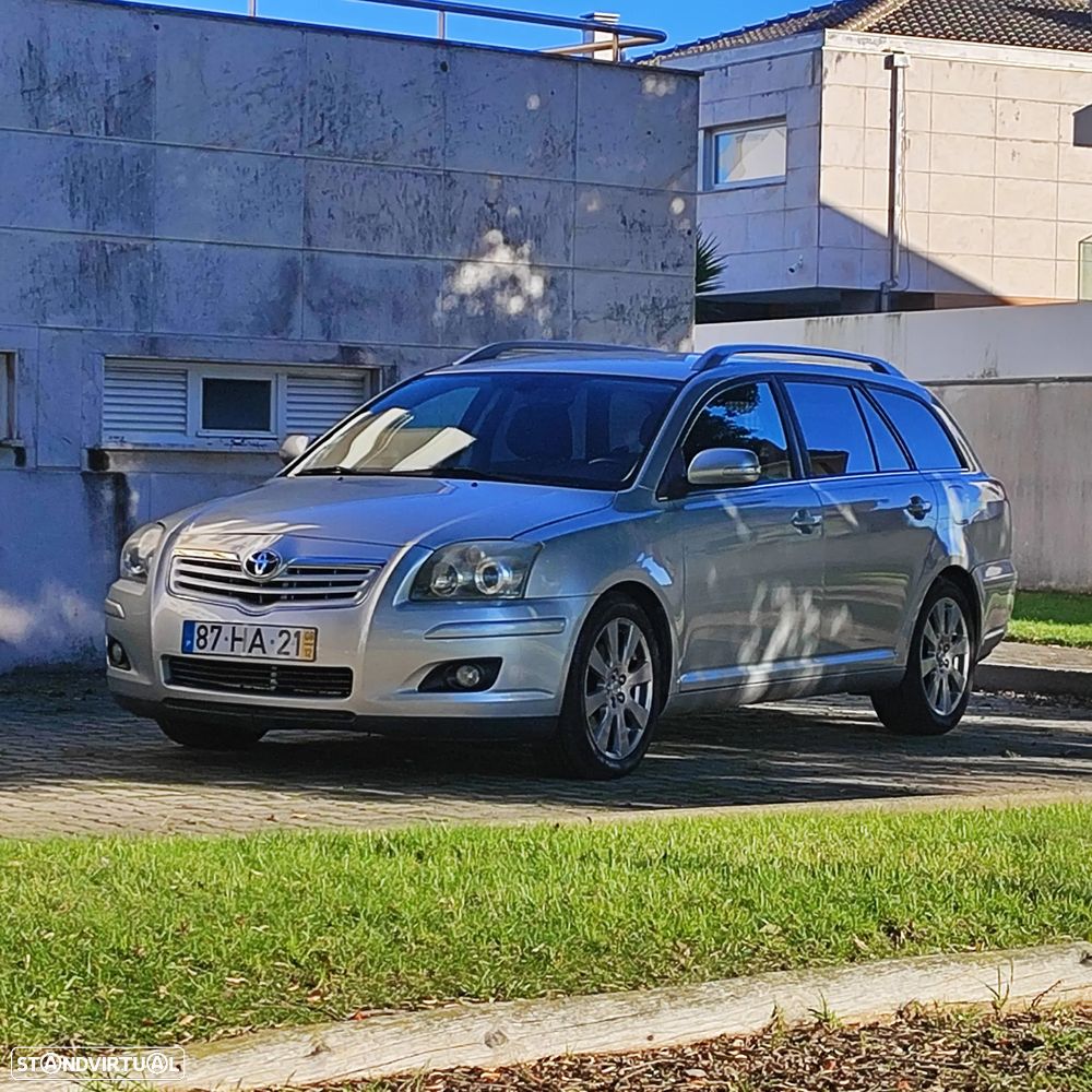 Toyota Avensis SW 2.0 D-4D Sol+GPS - 11