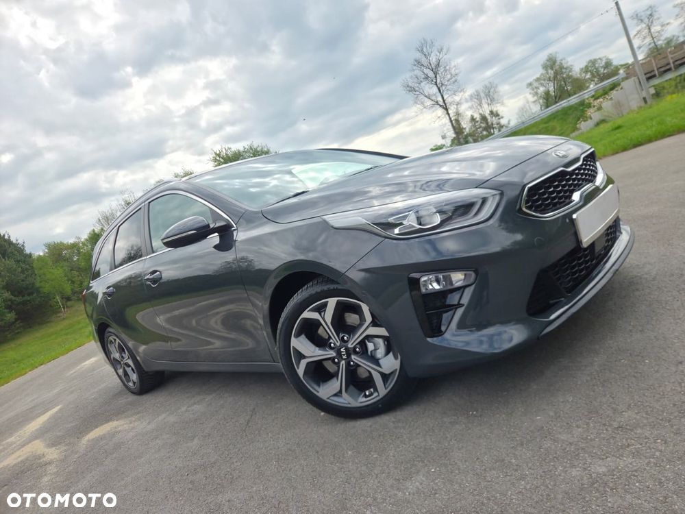 Kia Ceed 1.6 CRDi DCT Platinum Edition - 2
