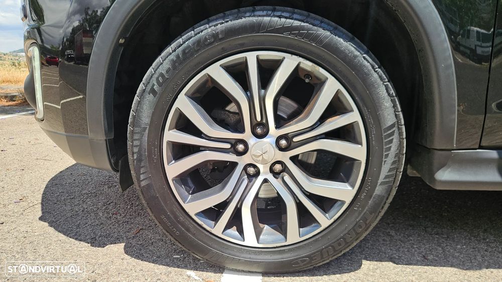 Mitsubishi ASX 1.6 DI-D Instyle Connect Edition - 35