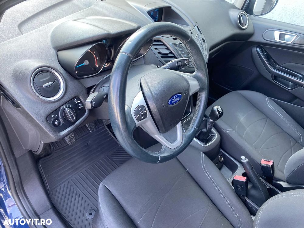 Ford Fiesta - 13