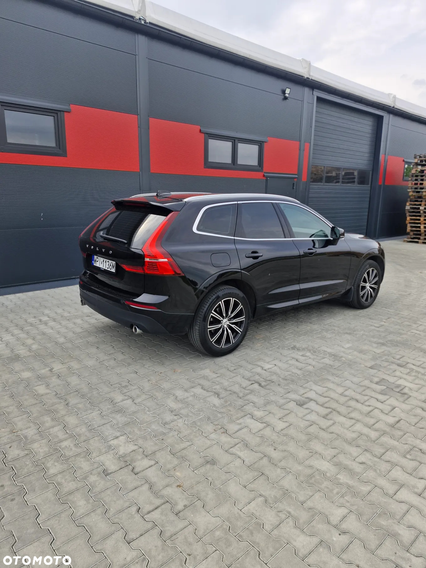 Volvo XC 60 D4 Momentum - 4