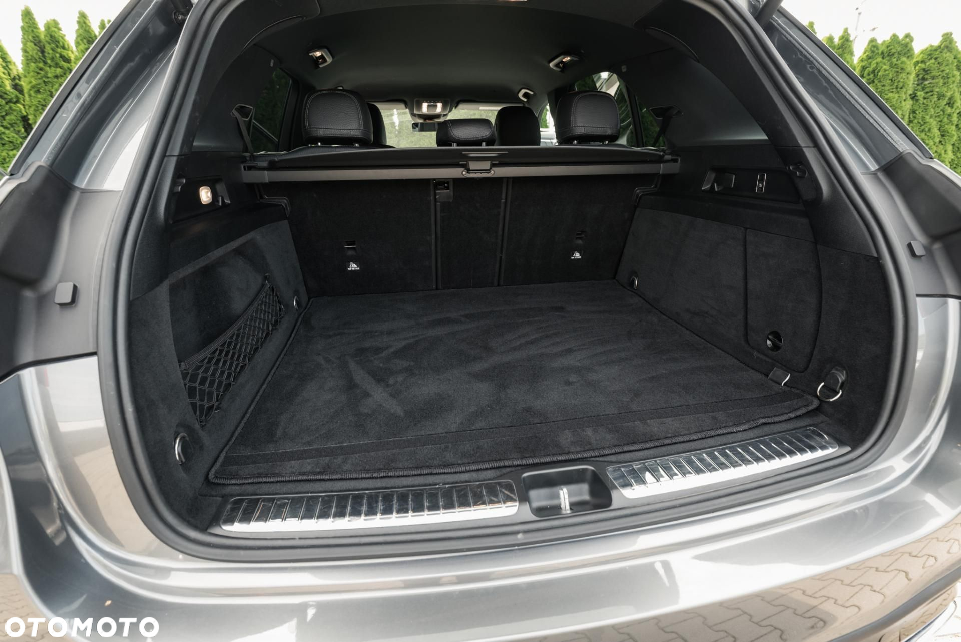 Mercedes-Benz GLE - 36