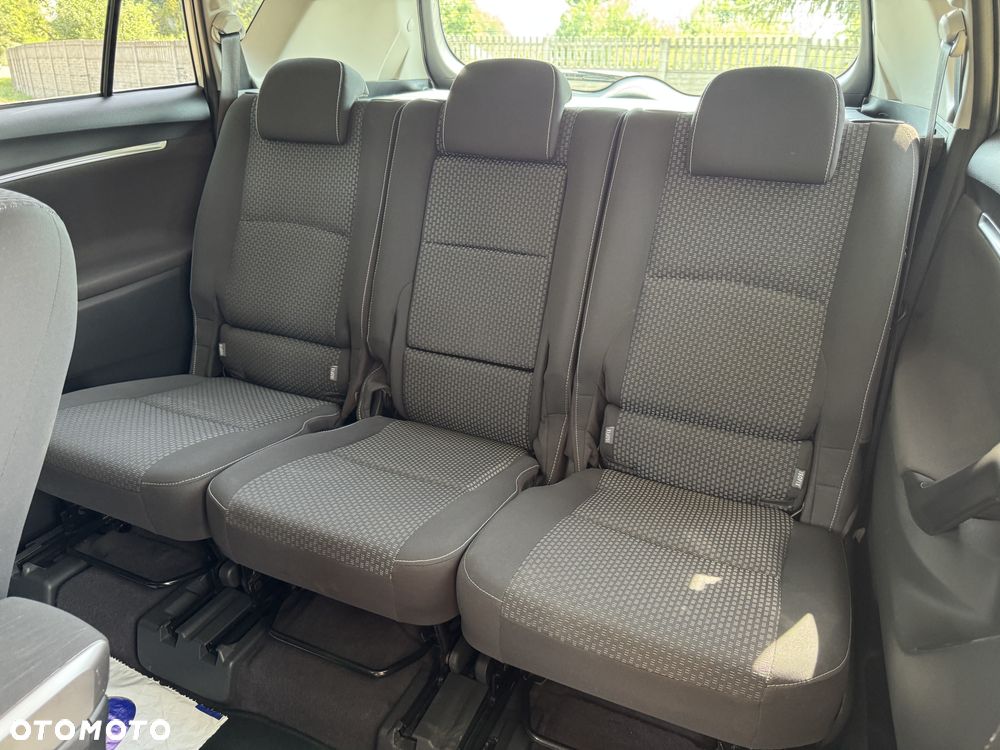 Toyota Verso - 35