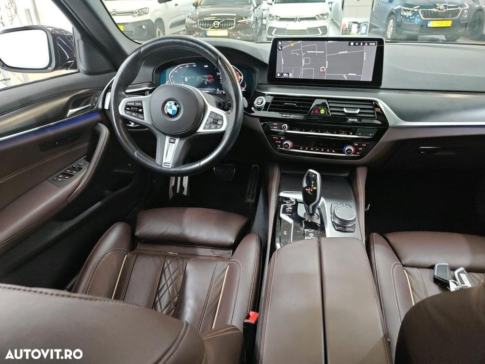 BMW Seria 5 520i Aut. - 5