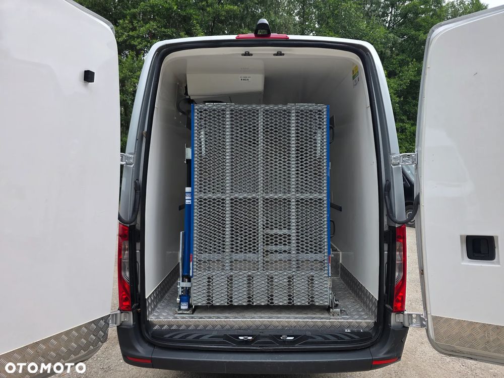 Mercedes-Benz Sprinter L4H3 Long Max długi - 24