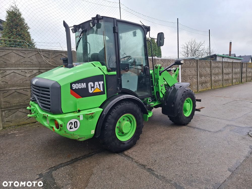 Caterpillar CAT 906 M - 9