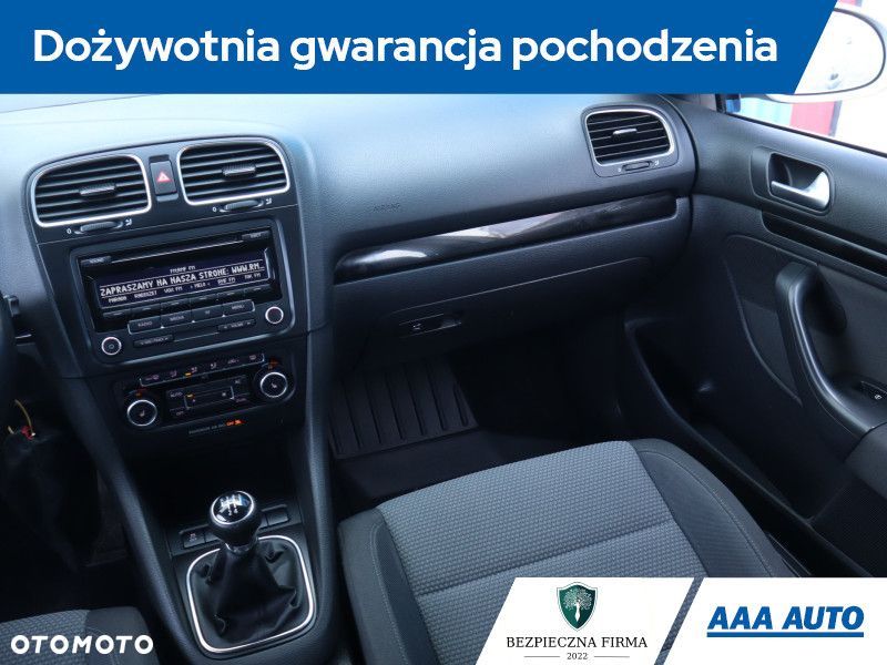 Volkswagen Golf Variant - 10